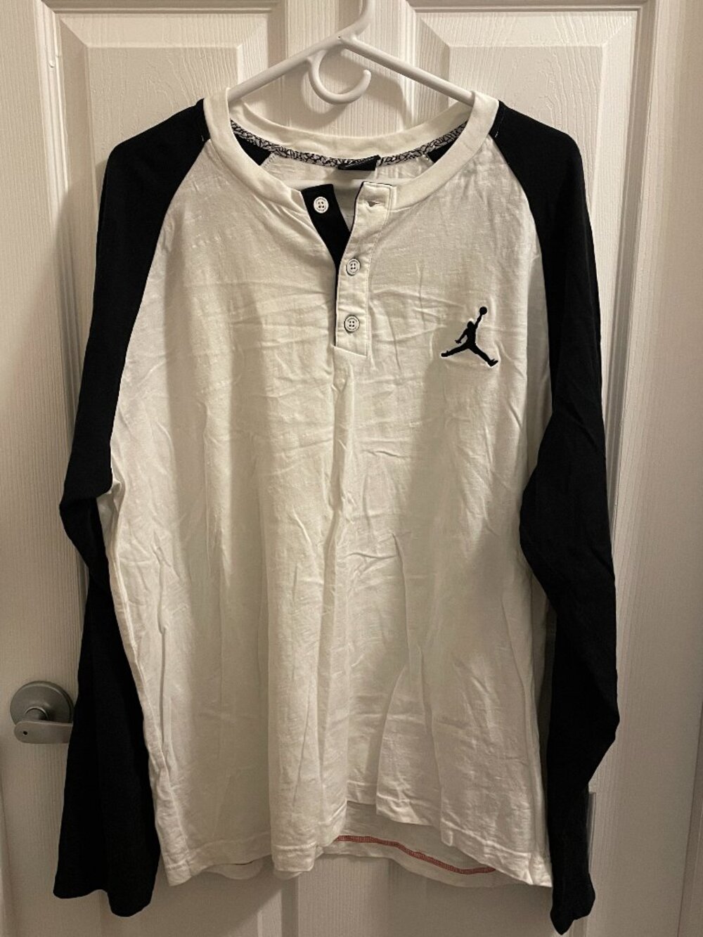 Jordan Long Sleeve Henley Shirt Mens 2XL White Black 632084-101